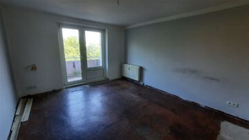 gemütliche 2-Zimmer-Wohnung mit Balkon, 01979 Lauchhammer, Etagenwohnung